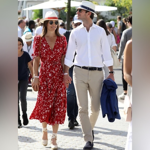 Polo Ralph Lauren Dresses & Skirts - Polo Ralph Lauren Pippa Middleton Red Floral Wrap Dress with Nautical Print